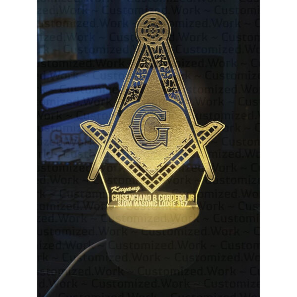 MASON DESK LAMP - MASONRY - PERSONALIZED WITH NAME - ENGRAVED - Image 4