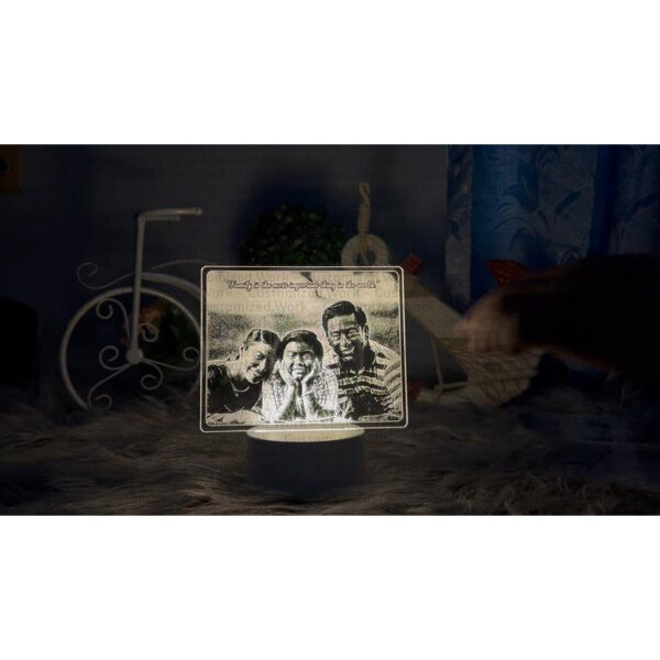 PERSONALIZED PHOTO DESK LAMP - HOME ROOM DECORATION - ENGRAVED - Image 4