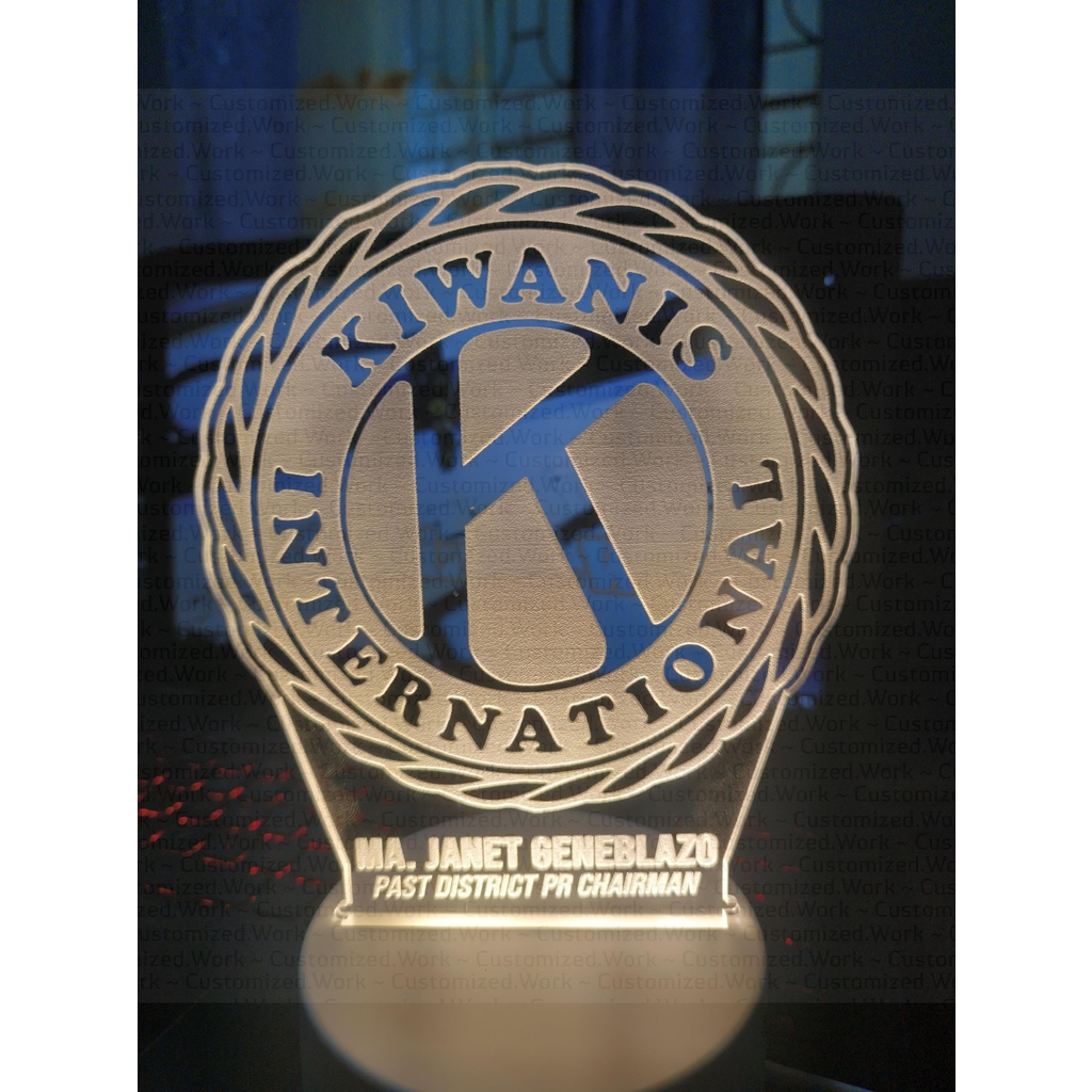 KIWANIS DESK LAMP - KIWANIS INTERNATIONAL - PERSONALIZED WITH NAME - ENGRAVED - Image 7
