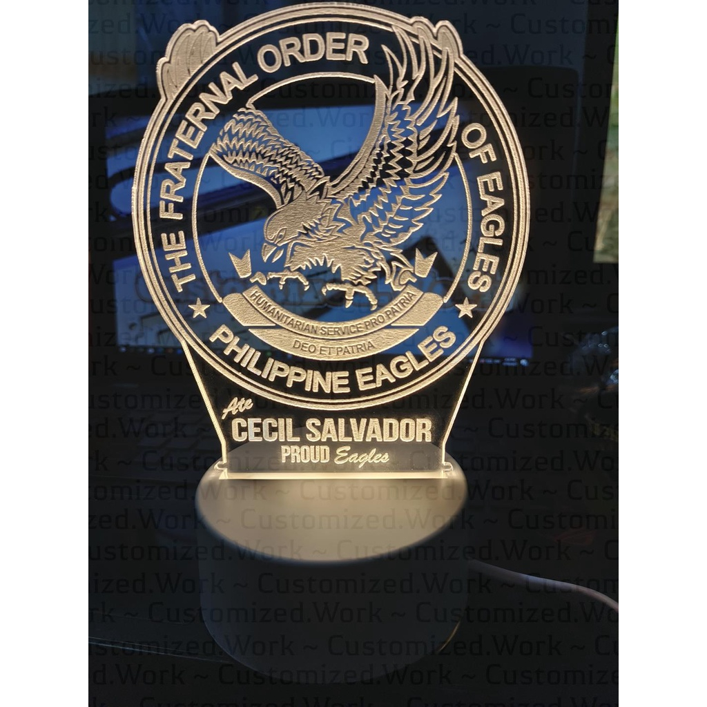 EAGLES DESK LAMP - THE FRATERNAL ORDER OF EAGLES - CUSTOMIZED WITH NAME & CLUB - ENGRAVED - Image 7
